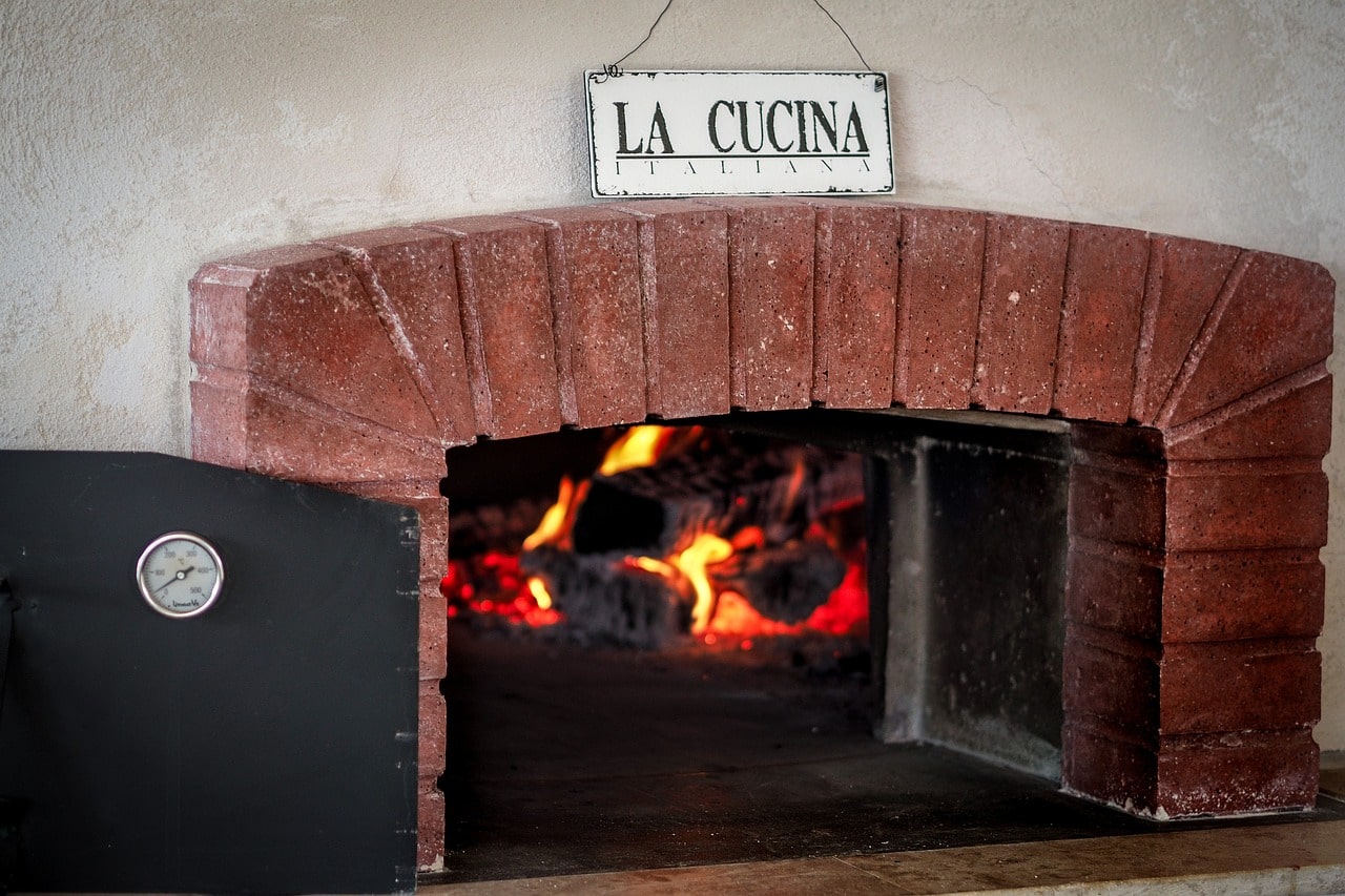 High-Quality Pizza Ovens and Grills Available in Hudson, MA Premium Pizza Ovens and Grills in Hudson, Massachusetts